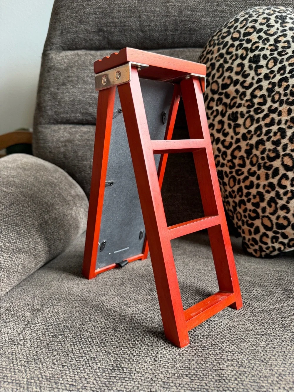 Mini Ladder Picture Frame – Decorative Photo Display